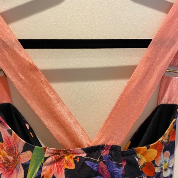 Venus tropical print cross cross back dress - Picture 6 of 6